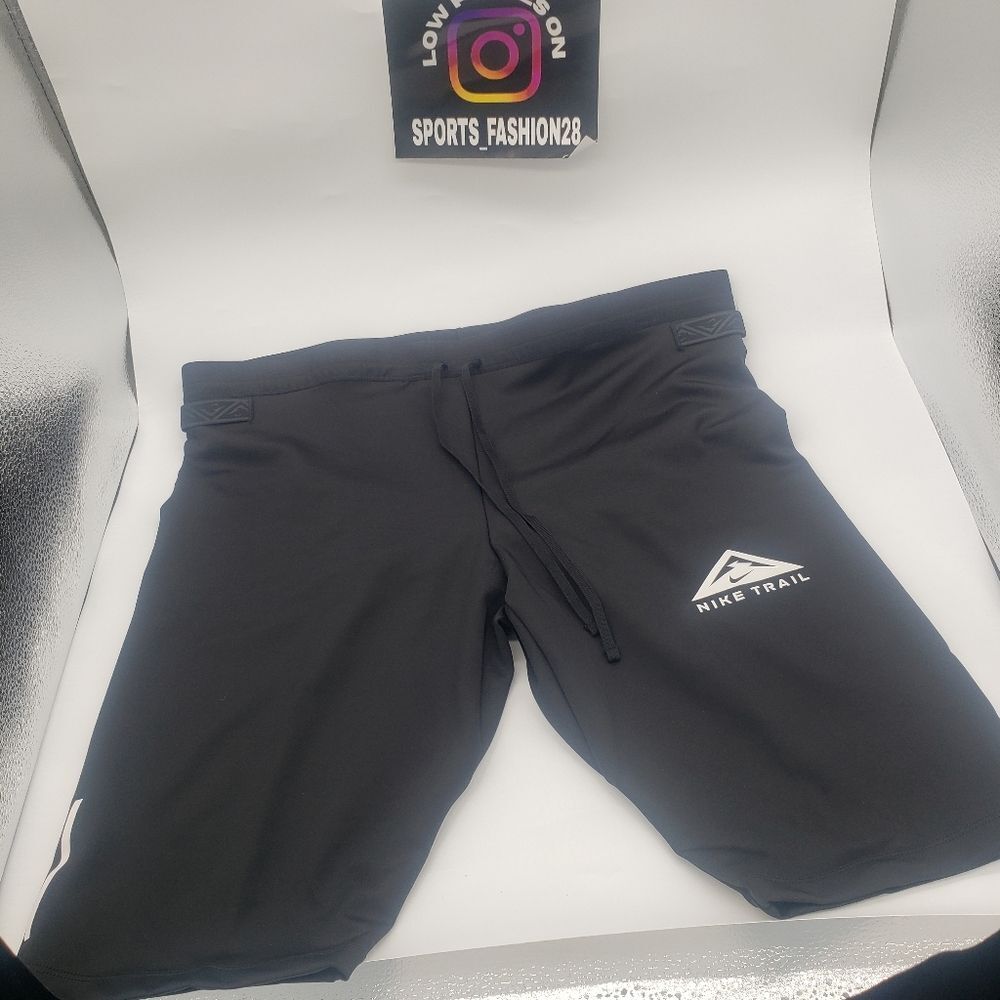 Nike Trail Lava LoopsMen's Dri-FIT Running 1/2-length Tights. Size XXL